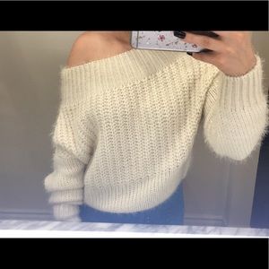 Never been worn! Cropped ivory sweater